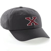 Testreszabott levél Intial Baseball kalap A-tól Z-ig csapat színek, szén sapka fehér piros betű X